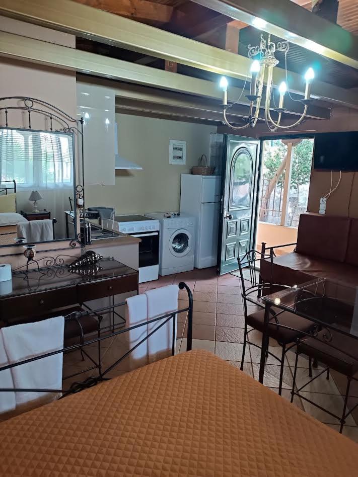 Apartamento Amfitrion Githio Exterior foto